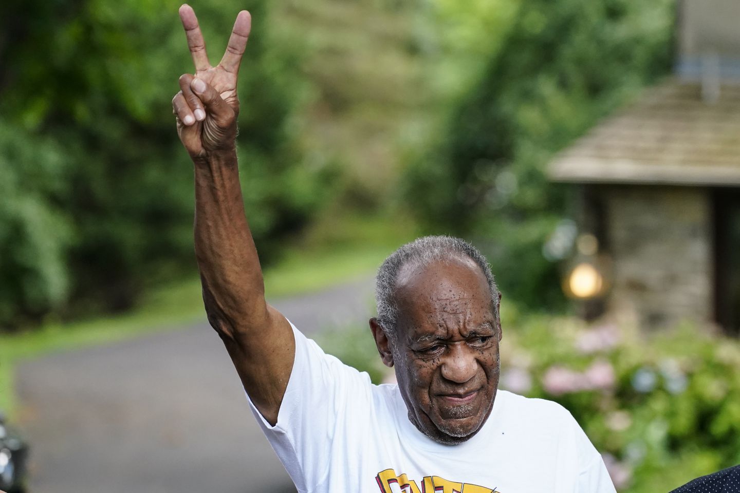 Bill Cosby released, outside of home